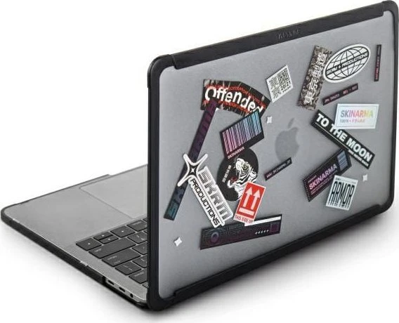 Skinarma case Henko MacBook Pro 14″ (2021-2023) frost clear