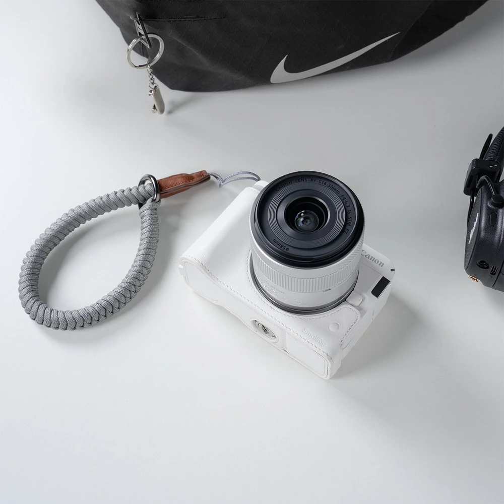 Dėklas SmallRig Leather Half Case Kit for Canon EOS R50 V Baltas (5431)