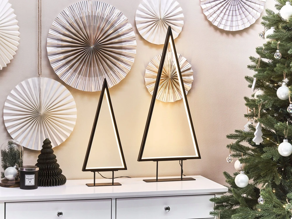 Beliani LED kalėdinė dekoracija LOPPI Eglutė 47/69 cm Juoda