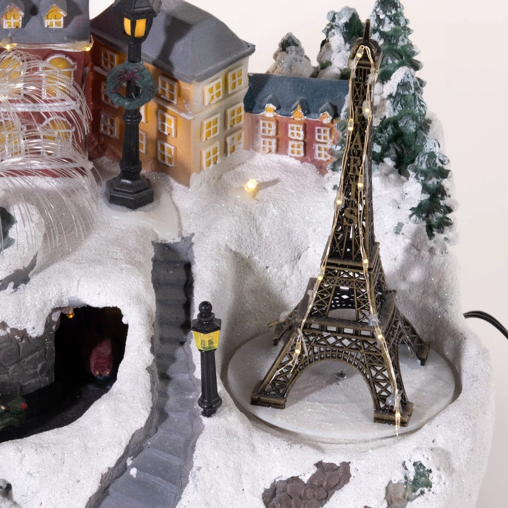 Fééric Lights and Christmas Jaudinantis žiemos peizažas su Eifelio bokštu
