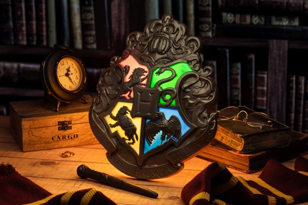 Paladone Harry Potter Hogwarts Crest lempa su pulteliu