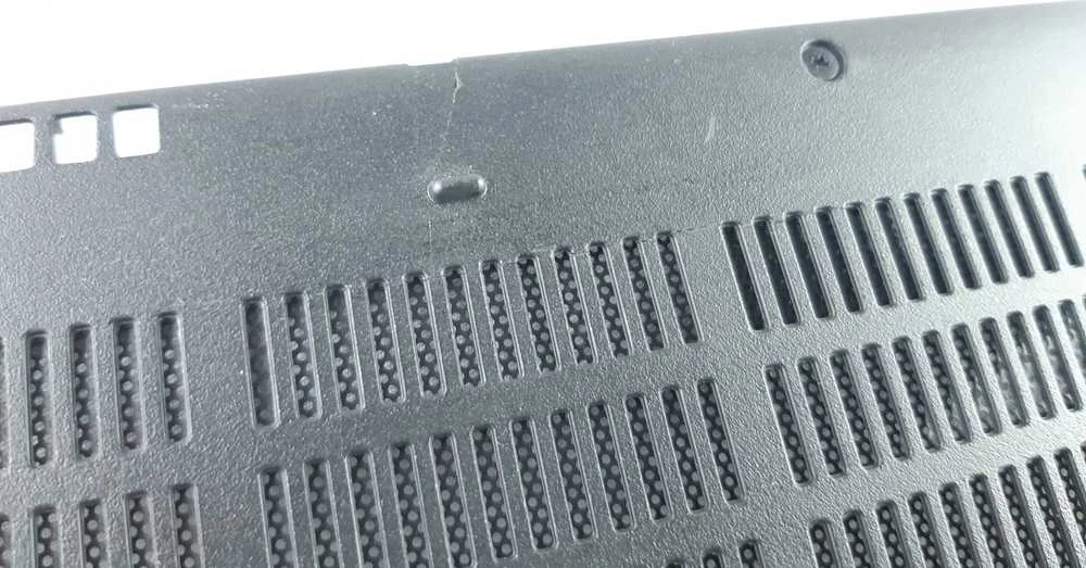 Dell ASSY DOOR BTM W/SCR H 5580