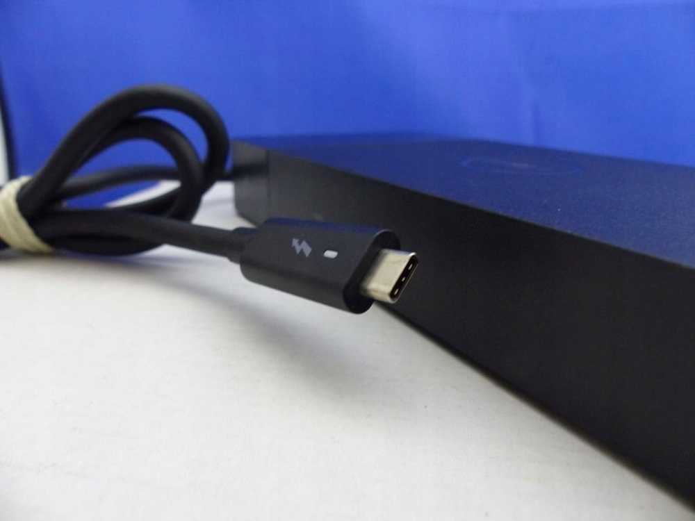 Dell -WD19TBS180W