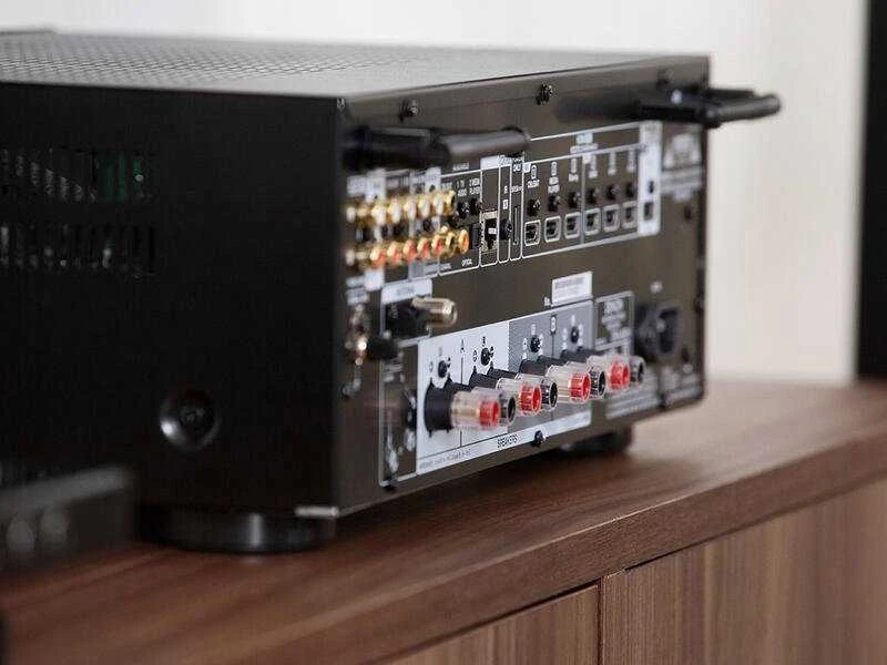 Muzikinis centras DENON DRA-900H tinklinis stereo stiprintuvas su HDMI