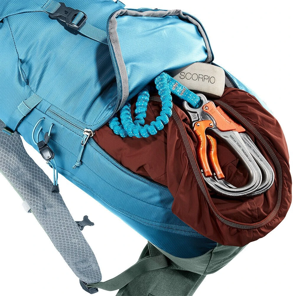 Deuter Trail Trekking Backpack 18 L Juodas