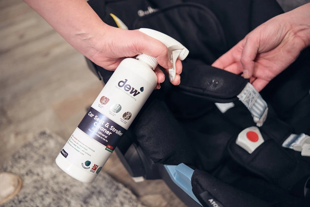 Dew Rasa - automobilių sėdynių ir vežimėlių valiklis | 500 ml