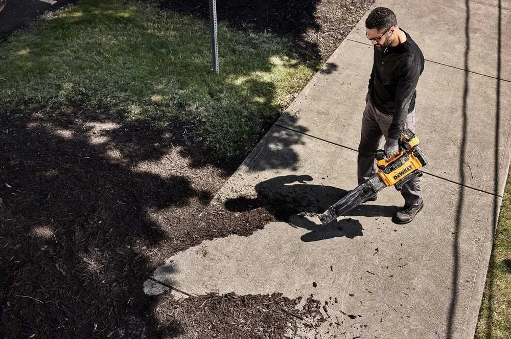 Akumuliatorinis lapų pūstuvas DeWalt DCMBL777X1-QW; 54 V; 1x9,0 Ah akum.