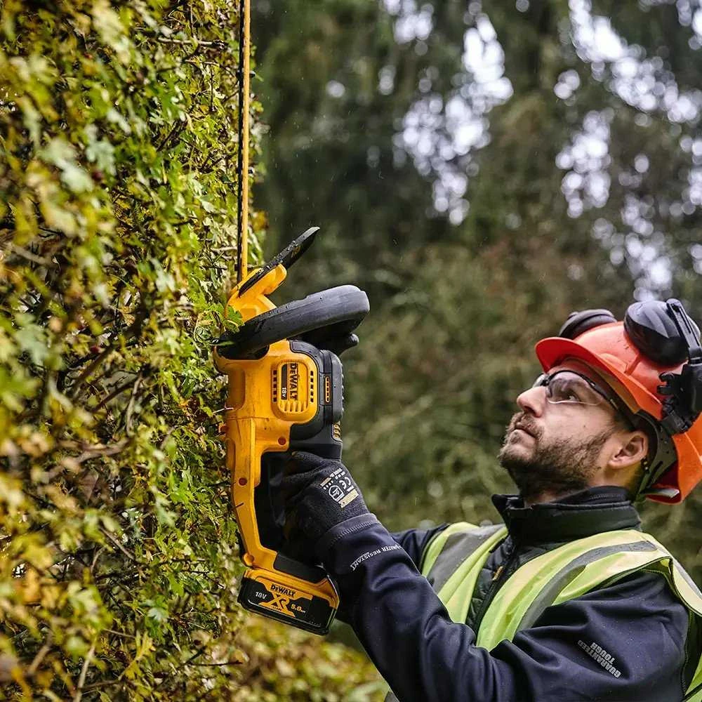 Gyvatvorių žirklės DeWalt DCMHT564N; 55 cm; 18 V (be akumuliatoriaus ir pakrovėjo)