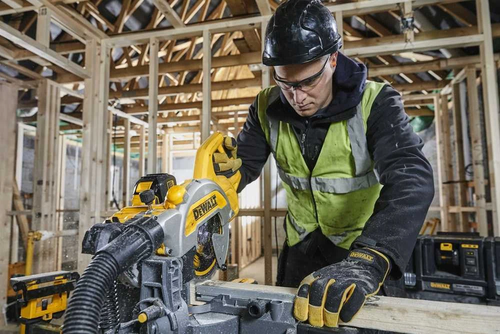 DEWALT FLEXVOLT MITER SAW 54V / 18V 216mm 2 x 6.0Ah LI-ION DCS777T2