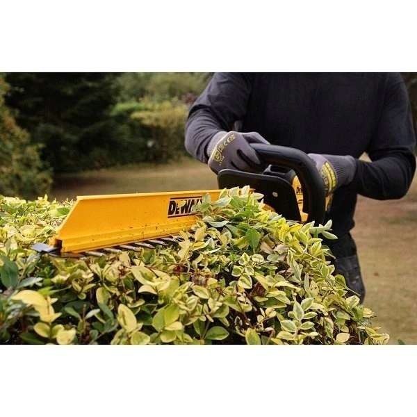 Gyvatvorių žirklės DeWalt DCMHT567P1; 60 cm; 18 V; 1x5,0 Ah akum.