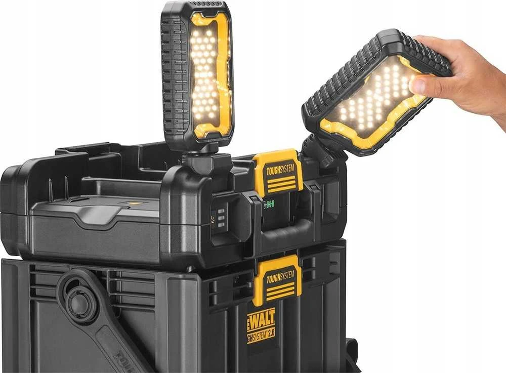 Įrankių dėžė DeWalt DWST08061-1 + prožektorius