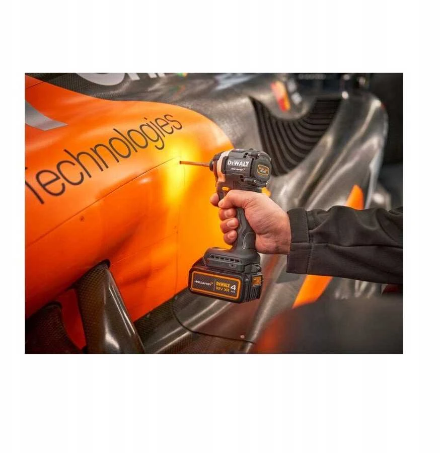 Akumuliatorinis smūginis gręžtuvas Dewalt DCF85MM2T-QW, 18 V