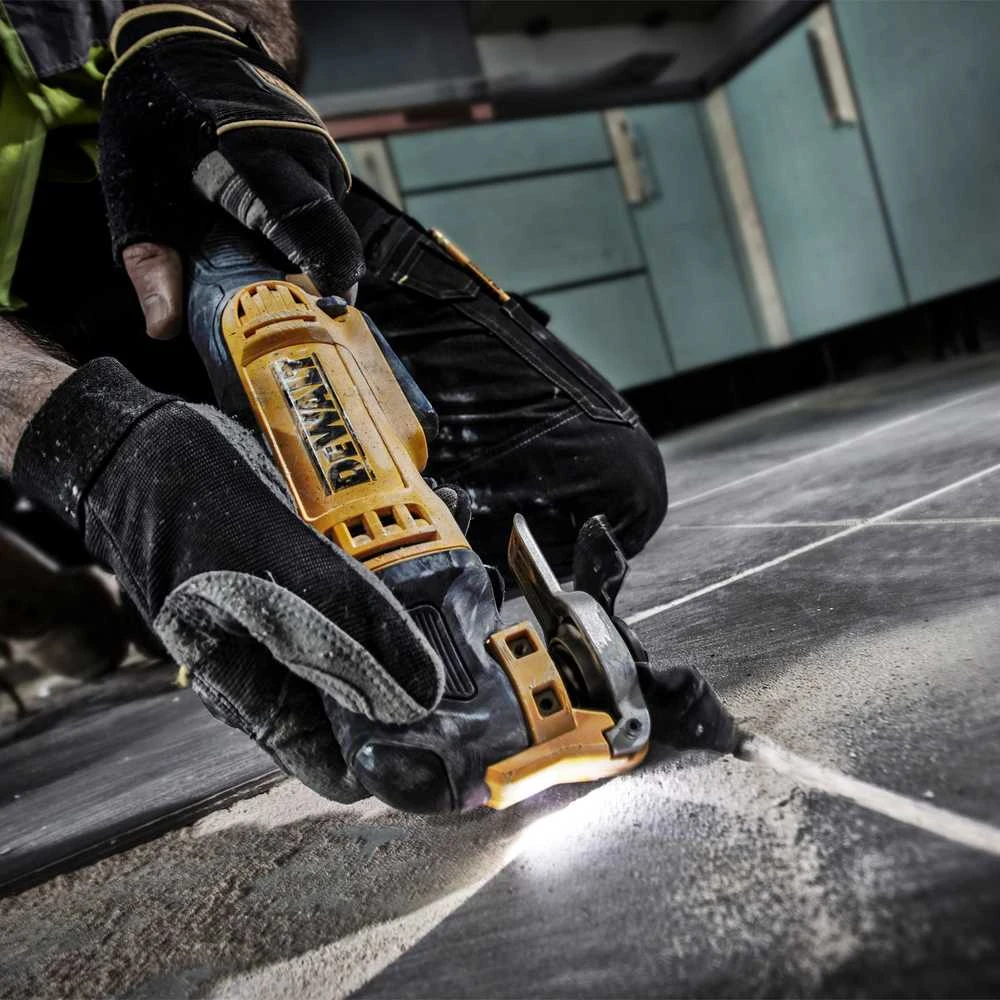Daugiafunkcis įrankis DeWalt DWE315KT