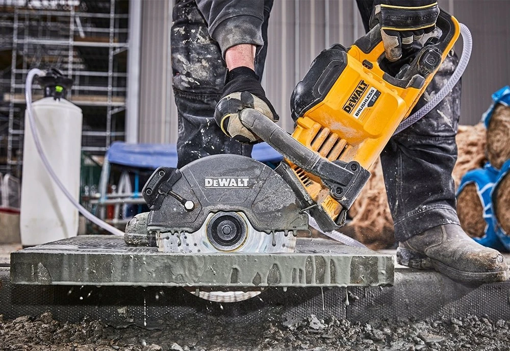 Deimantinis pjovimo diskas DeWalt DT40260-QZ; 230x22,23x3 mm