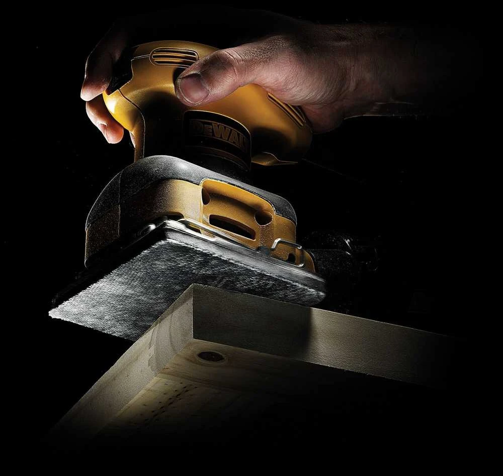 rinkinys 5 vnt. Trikampiai šlifavimo tinklai DELTA medžiui, PVC, grūdėtumas 120, 93x93x93mm, DeWalt [DTM3093-QZ]