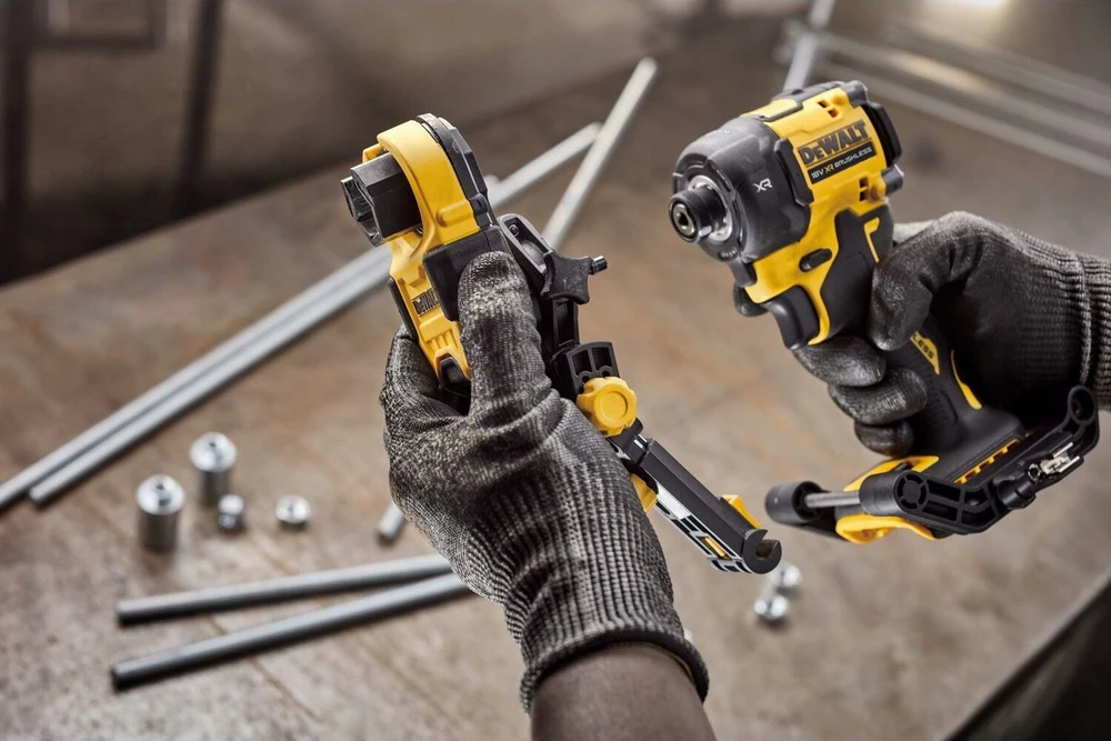 Srieginio strypo veržlės priedas smūginiam veržliasukiui, DeWalt [DT20562-QZ]