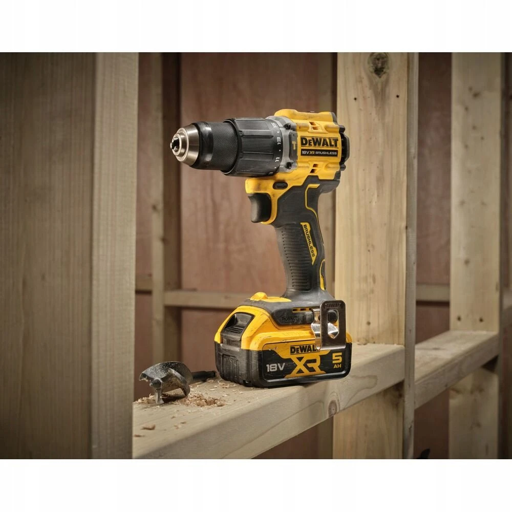 Akumuliatorinis smūginis suktuvas-gręžtuvas DeWalt DCD799P2T-QW; 18 V; 2x5,0 Ah akum.