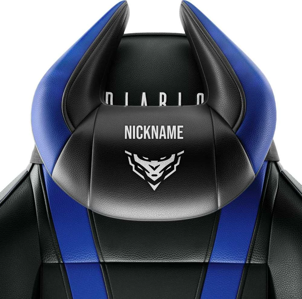 Diablo Chairs Diablo Diablo X-Horn galvos atramos pagalvė su asmeniniais siuvinėjimais, juoda ir mėlyna