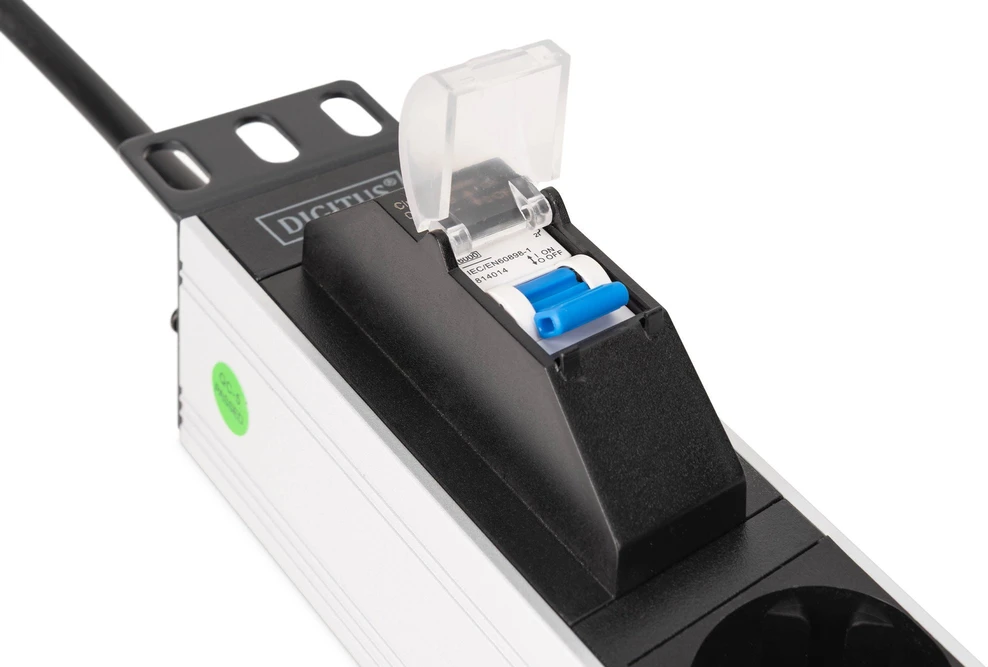 Digitus DN-95439 maitinimo paskirstymo įrenginys 7 AC išvestis(ys / čių) 1U Juoda, Sidabras