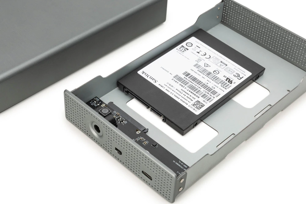 „Digitus“ USB 3.0 kietojo disko korpusas, 3,5 colio, SATA, 16 TB, aliuminis | DA-71106-1