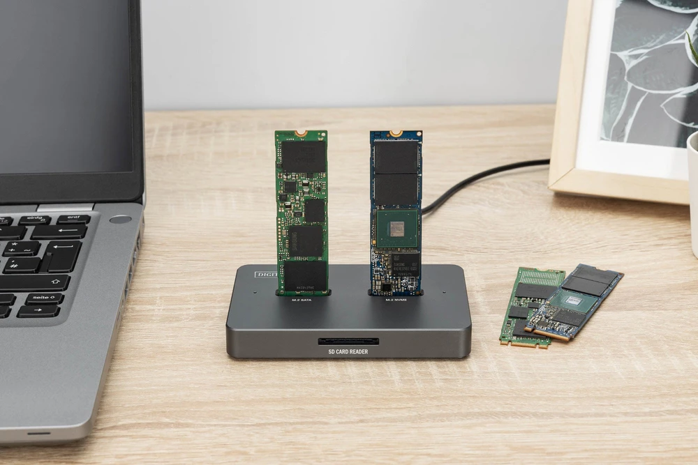 Digitus DA-71546-1 saugojimo diskų prijungimo stotis USB 3.2 Gen 2 (3.1 Gen 2) Type-C Juoda