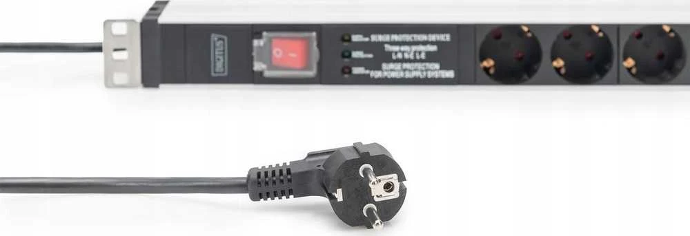DIGITUS PDU 1HE 5x Schuko 16A Ausgnge 230V/16A juodas