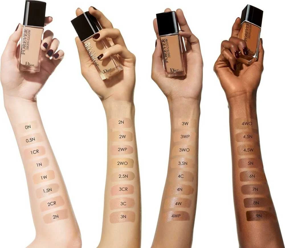 Dior Forever Skin Glow spindesio suteikiantis makiažo pagrindas, atspalvis: 4N Neutral, 30 ml