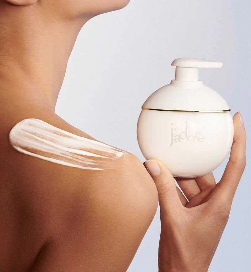Christian Dior J'Adore kūno pienelis, 200 ml