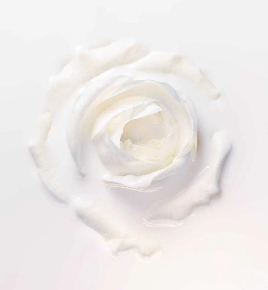 Christian Dior Prestige Light-In-Baltas švytėjimo suteikiantis serumas veidui, 30 ml