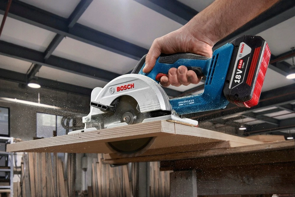 Bosch GKS 18V-51 Carton