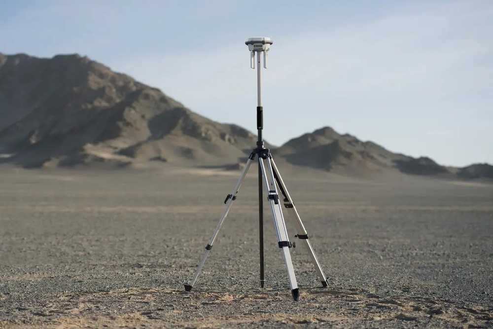 DJI D-RTK 3 stotis