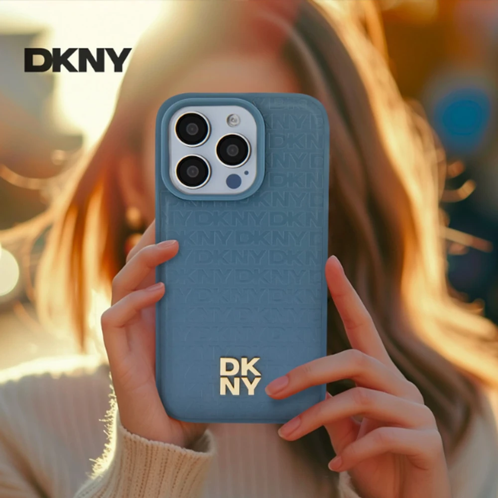 DKNY DKHMP16SPSHRPSK Apple iPhone 16 6.1" dėklas telefonui juodos spalvos Repeat Pattern Stack Logo MagSafe