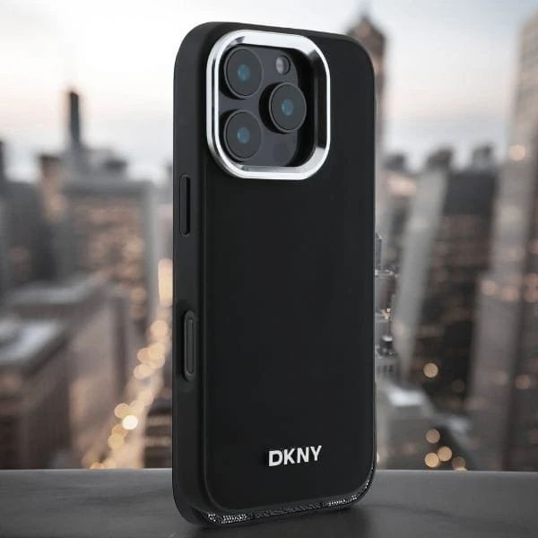DKNY DKHMP14XPSCMCLK Apple iPhone 14 Pro Max 6.7″ juodos spalvos kietas dėklas Plain Logo MagSafe