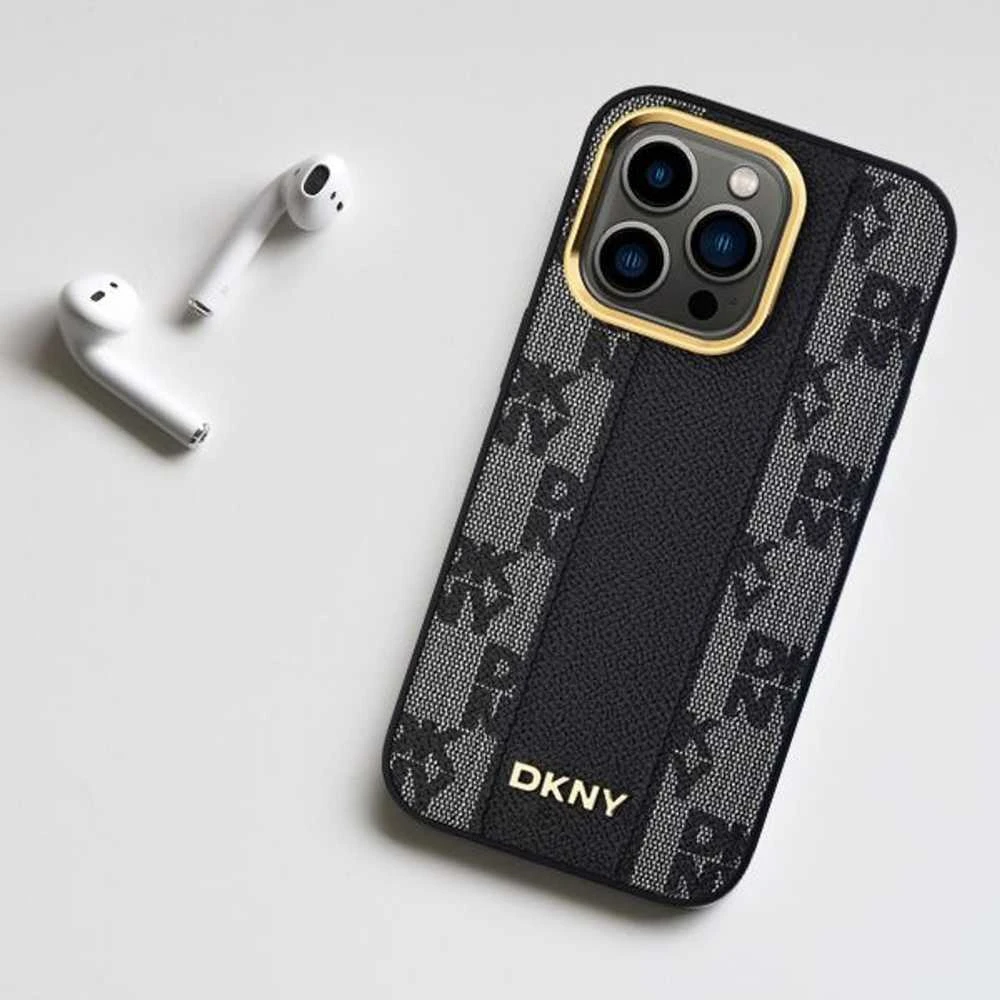 DKNY DKHMP15MPCPVSLK Apple iPhone 15 Plus 14 Plus 6.7″ juodos spalvos kietas dėklas Leather Checkered Mono Pattern Mag