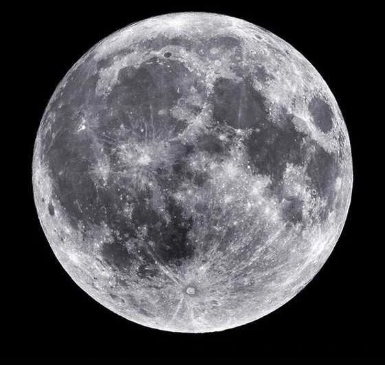 Doerr Dangaus draugų planetų pliušinis mėnulis