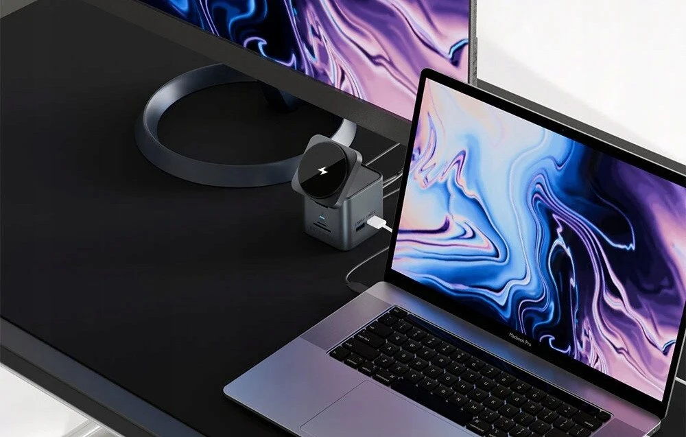 „Blitzwolf 9in1“ įkrovimo stotelė BW-TH17 + 15 W įkroviklis