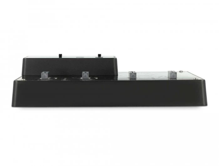 Doko stotelė Delock DeLOCK Doko stotelė M.2 dla 4 x M.2 NVMe PCIe SSD su funkcija klonowania