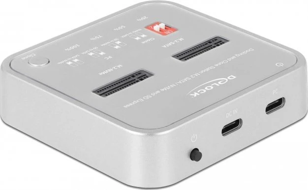 „Delock“ prijungimo stotelė, skirta 1 x M.2 NVMe SSD + 1 x M.2 SATA SSD