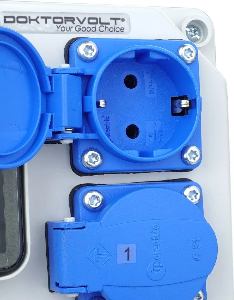 DV-5361-D Ginkluoti konstrukciniai skirstomieji įrenginiai HL-S 32A 16A 2x230V Schuko Doktorvolt 5361