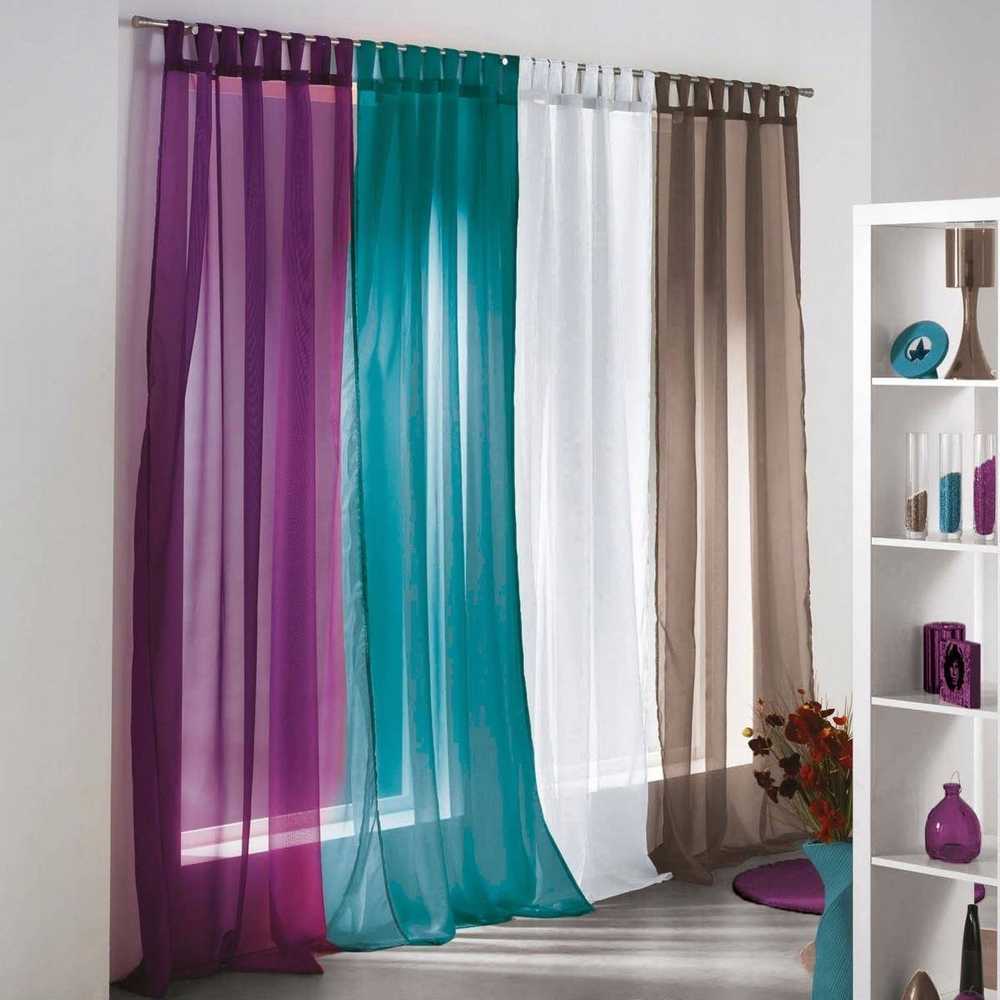 Douceur Dinterieur Svetainės vidaus užuolaidos su petnešomis VOLINE, lygios, 135 x 240 cm