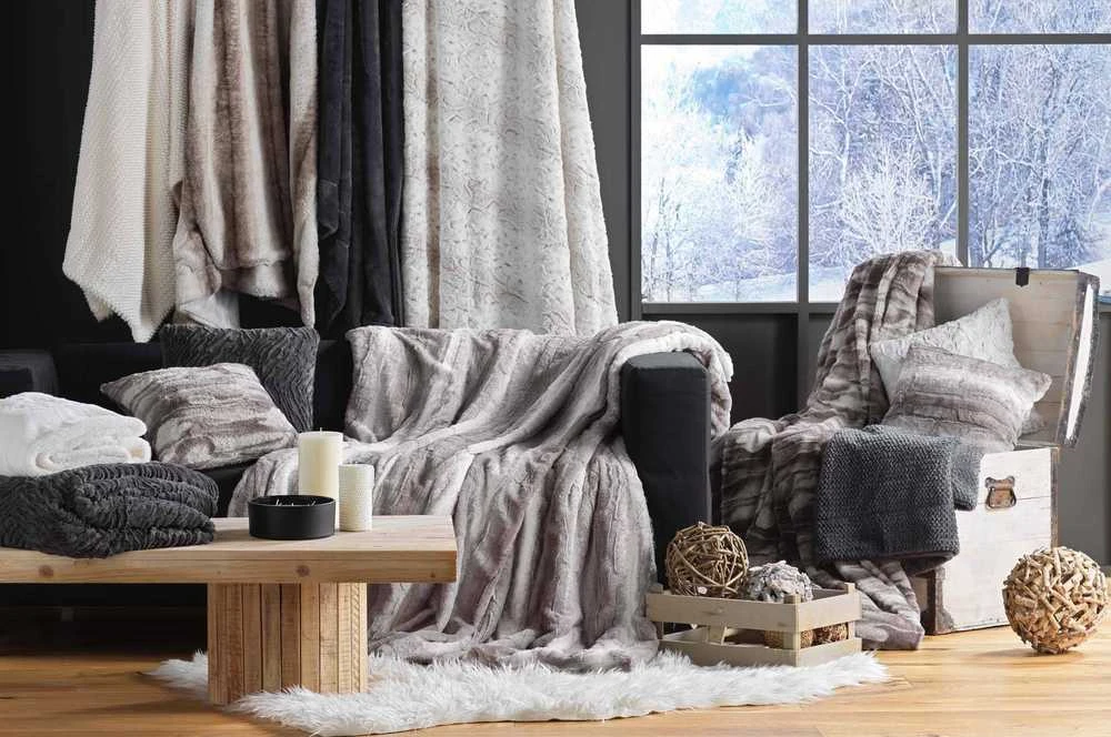Douceur Dinterieur Interjero minkštumas Koc futrzak CARESSE, 125 x 150 cm
