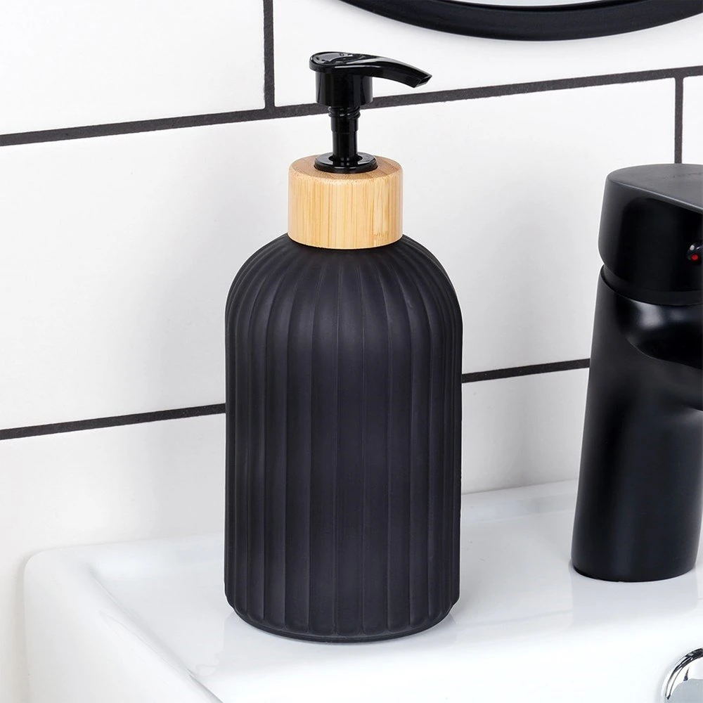 Skysto muilo dozatorius Vilde 400 ml stiklinis juodas