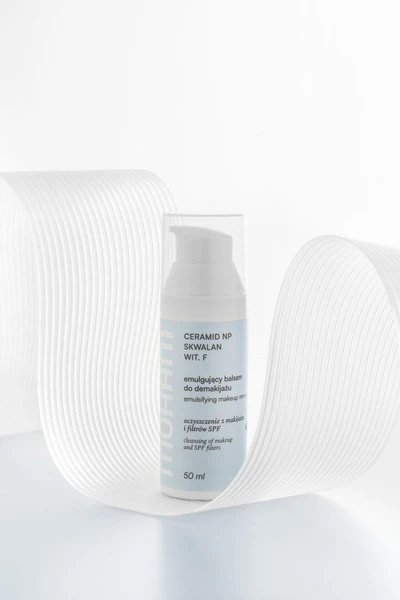 Dr. Hauschka Mohani Derm emulsinis makiažo valiklis balzamas 50ml