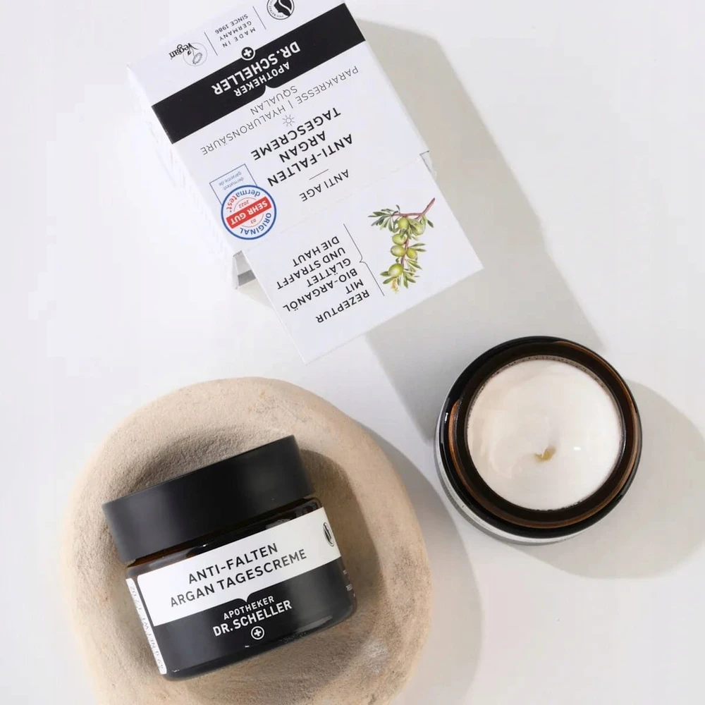 Dr. Scheller Protecting Argan veganiškas, be alkoholio, glitimo, laktozės ir sulfatų, sutvirtinantis ir nuo raukšlių dieninis veido kremas, 50 ml