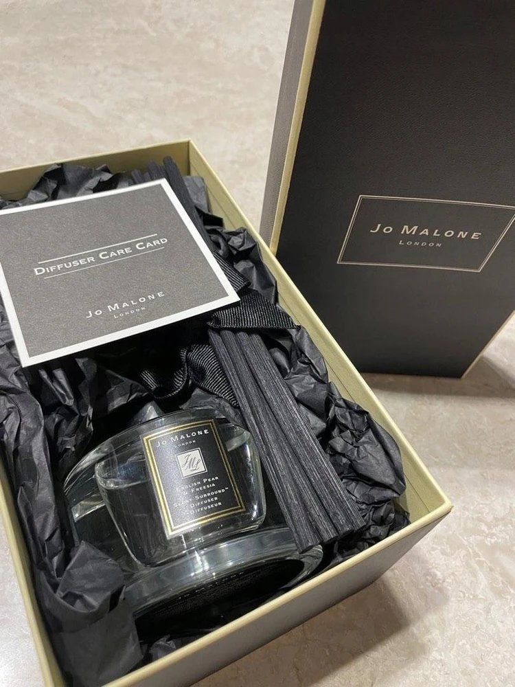 Jo Malone angliškų kriaušių ir frezijų kvapų difuzorius 165 ml