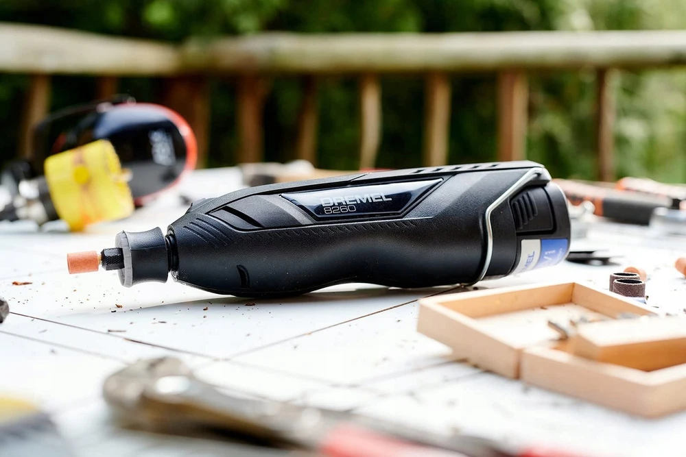Dremel Bosch B12V30-01 12V Li-Ion akumuliatorius 3Ah (8240)