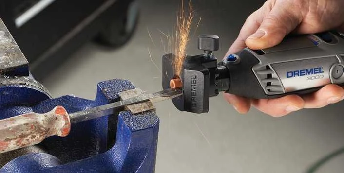 Dremel 3000 (3000-15) daugiafunkcinis įrankis + priedai