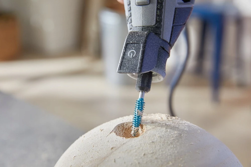 Dremel Bosch 9952DM Grūd. nerūdijan. plien. freza,D=6,35mm,1vt