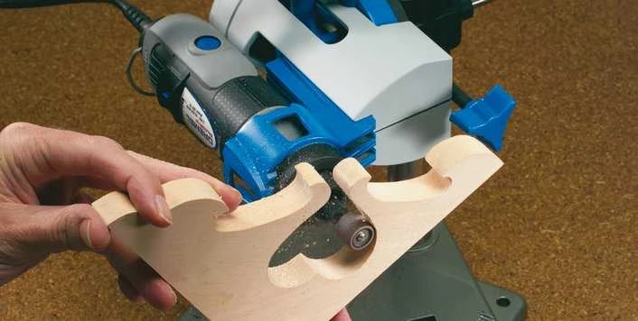 Dremel grąžto preso ir įrankių laikiklio įrenginys