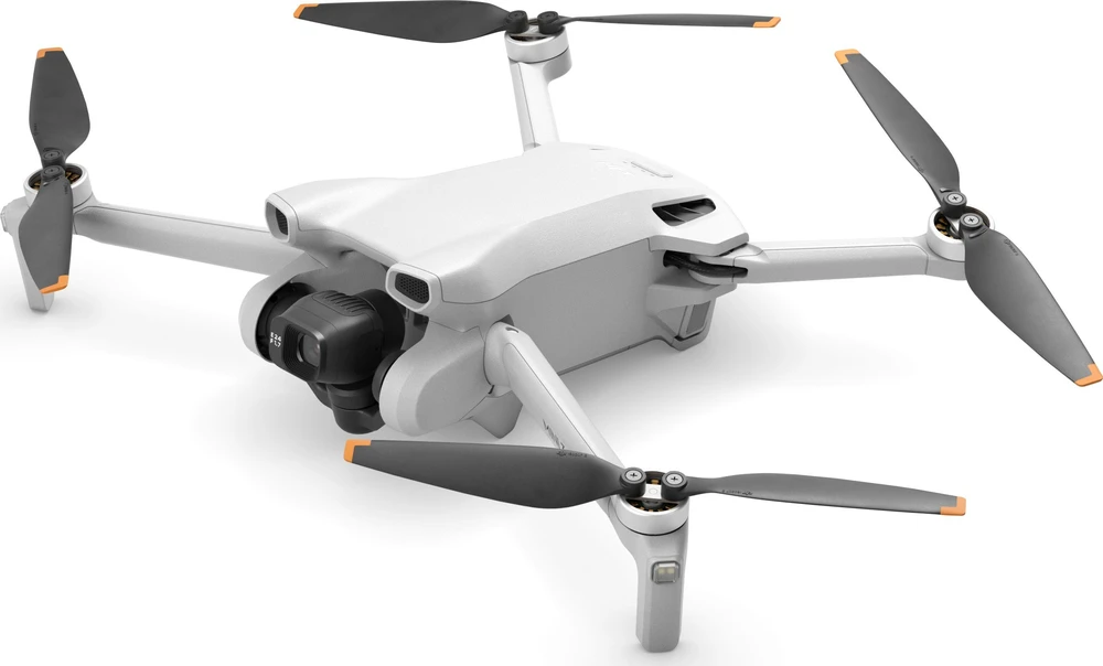 Dronas DJI Mini 3 Fly More Combo (su išmaniuoju pultu)